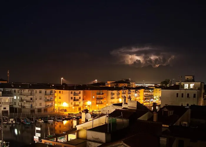 Angolo Di Luce Кьоджа